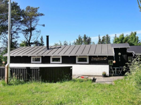 Three-Bedroom Holiday home in Ålbæk 7